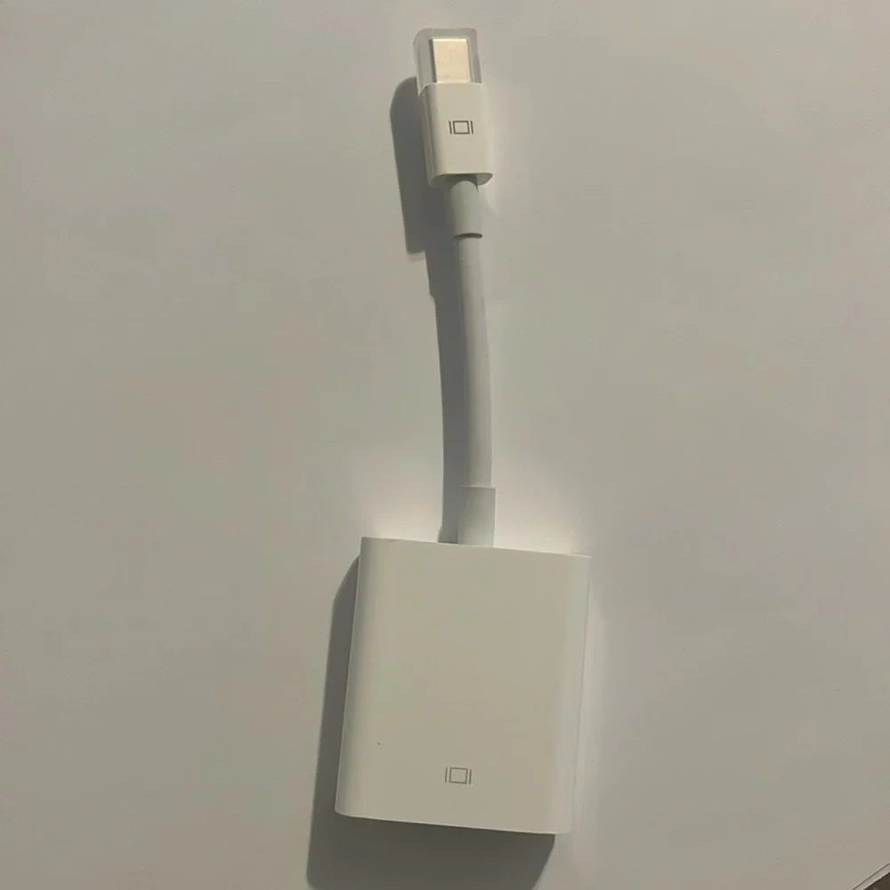 APPLE Mini DisplayPort to VGA Adapter